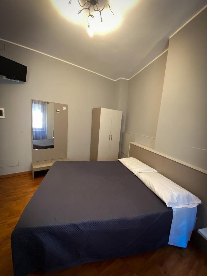 Hotel Arena Verona Esterno foto
