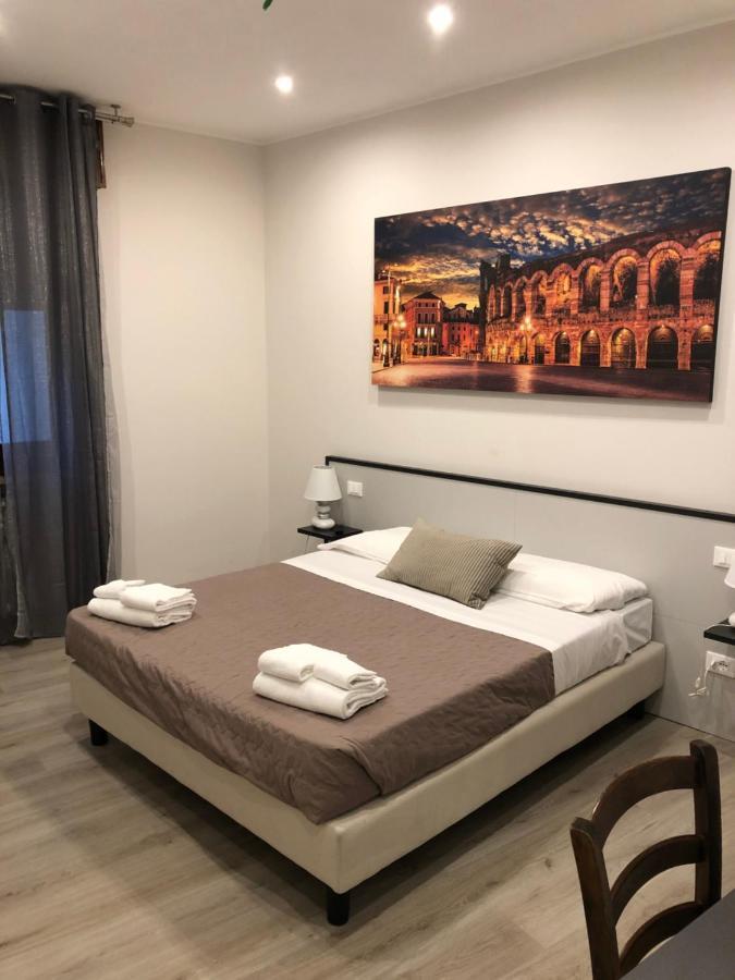 Hotel Arena Verona Esterno foto